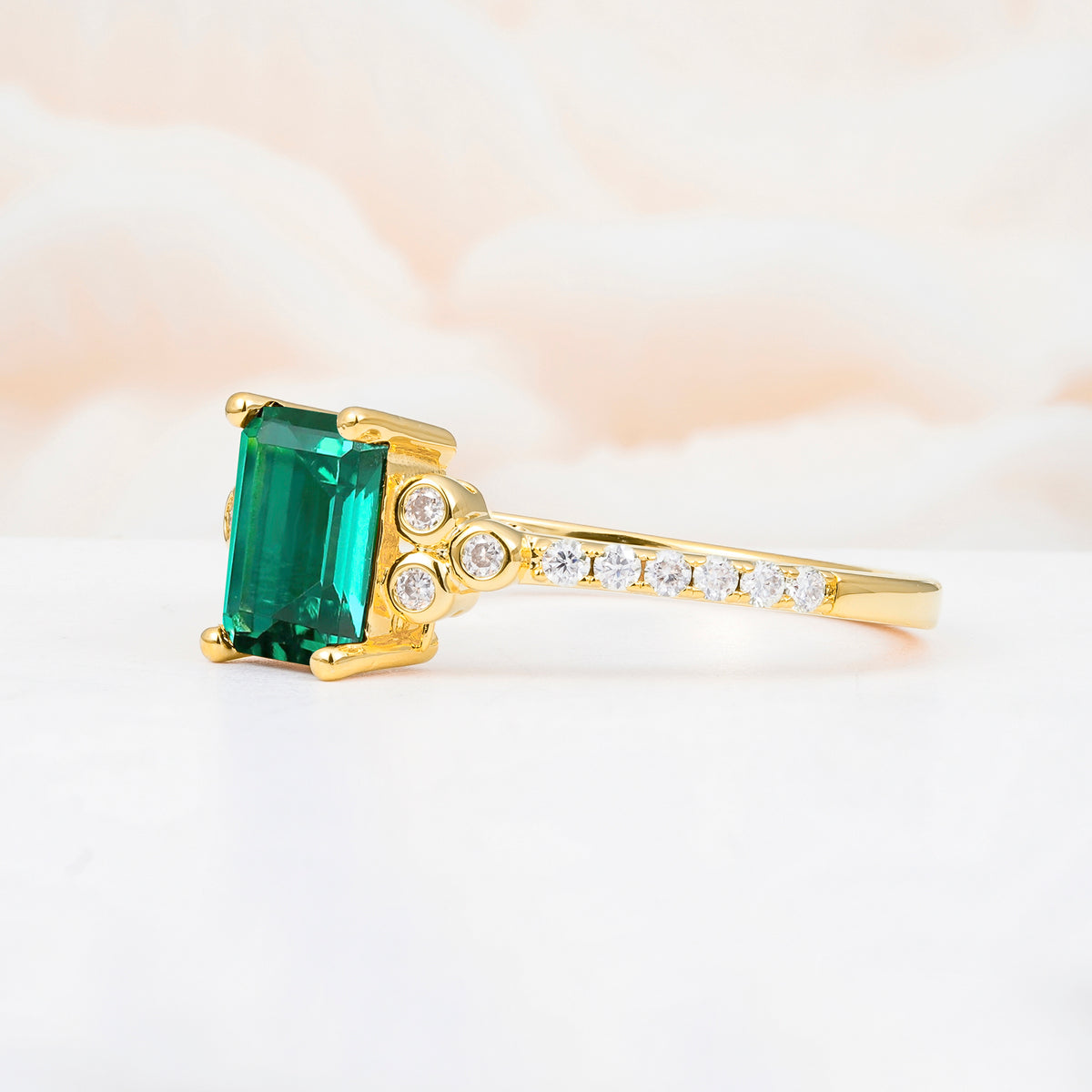 SR12519 Emerald Ring - Additional view