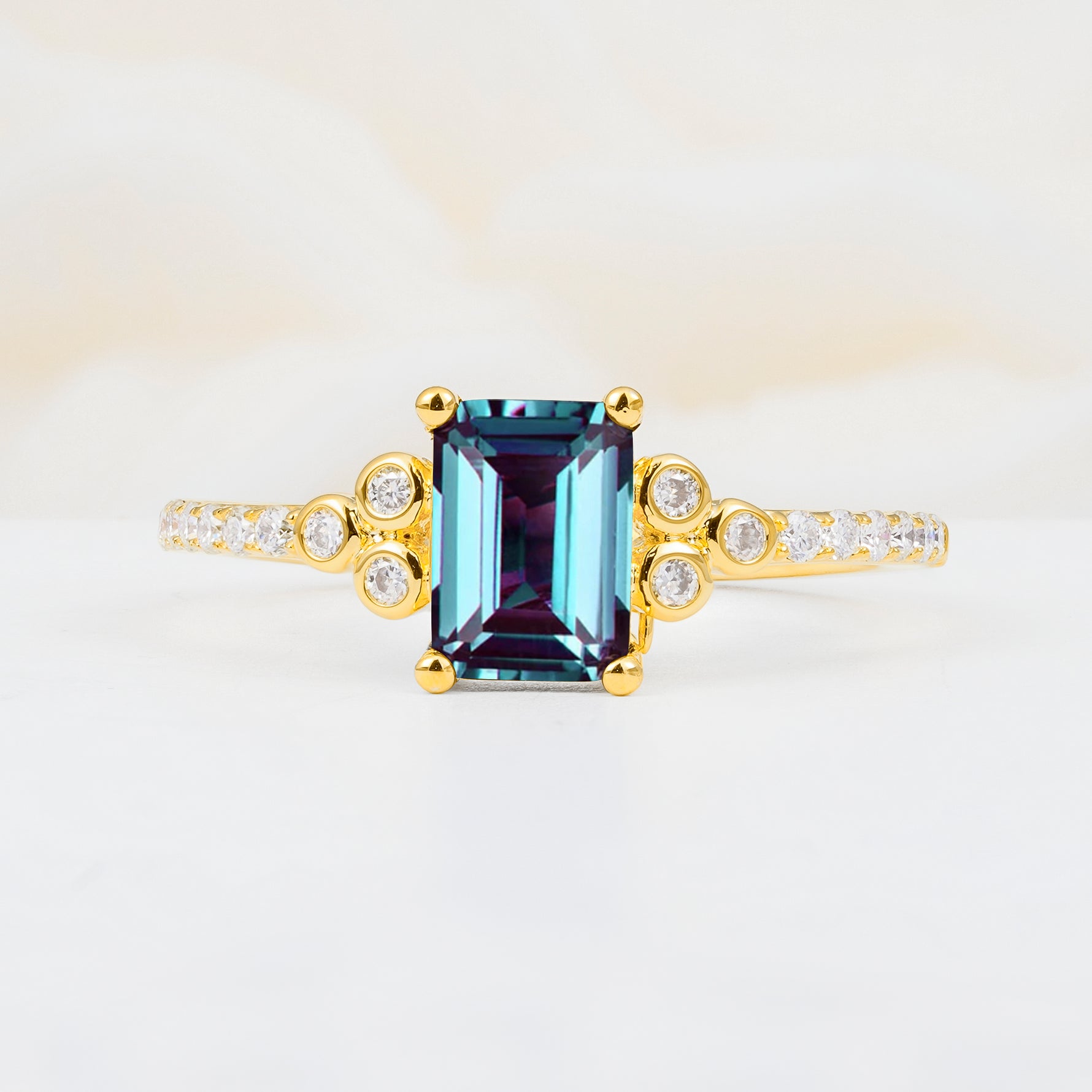 SR12519 Alexandrite Ring - Yellow-Gold