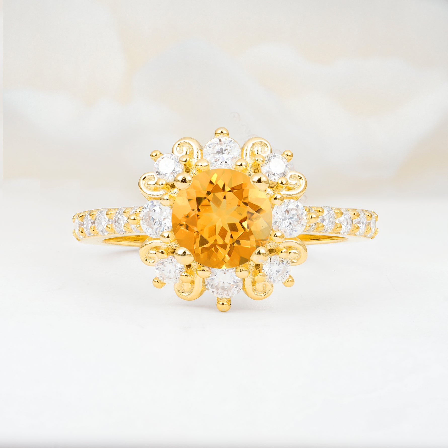 SR12539 Citrine Ring - Yellow-Gold