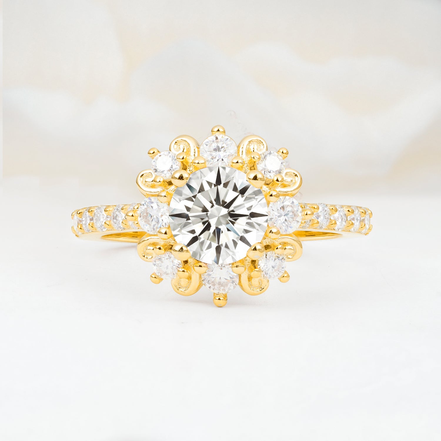 SR12539 Lab Diamond Ring - Yellow-Gold