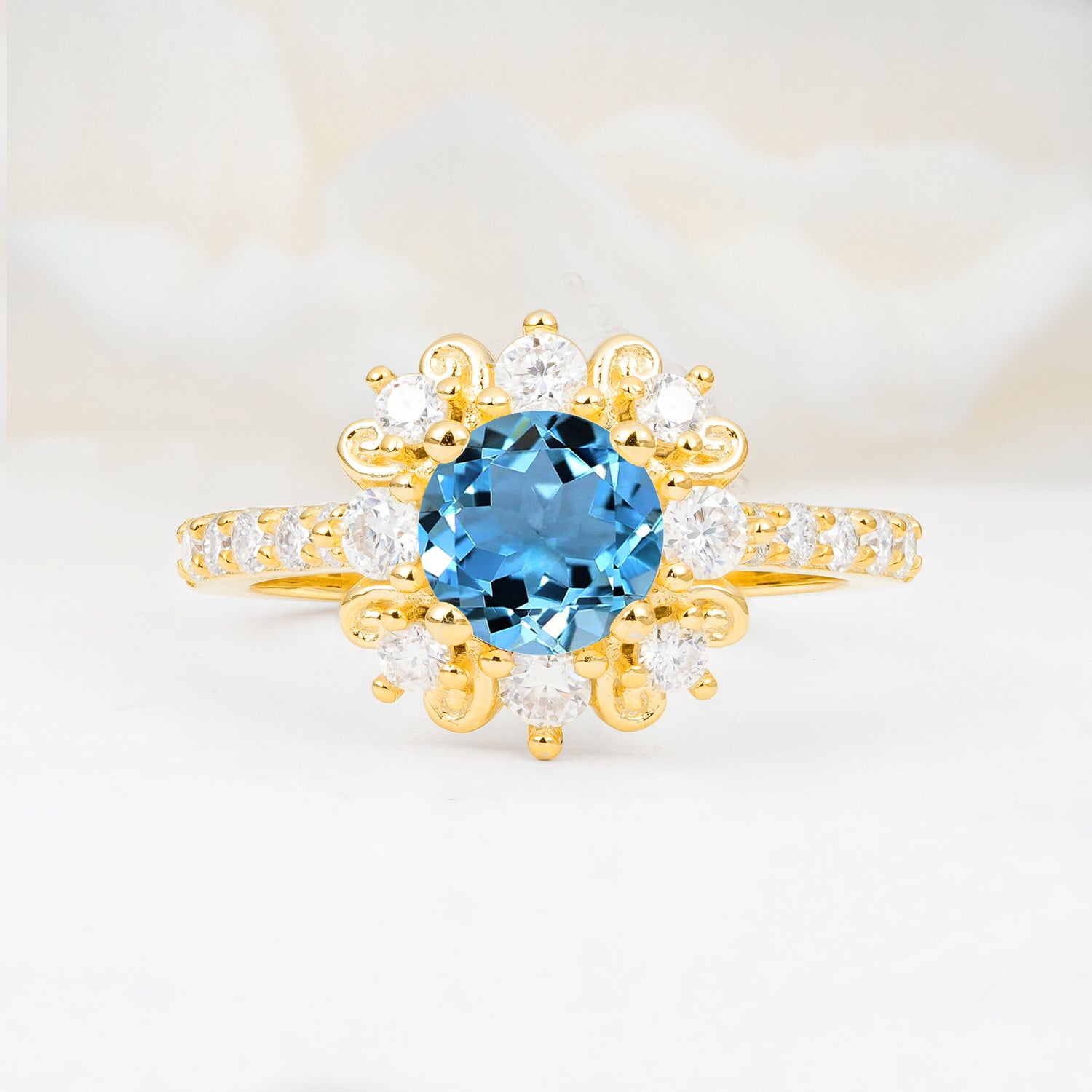 SR12539 Aquamarine Ring - Yellow-Gold
