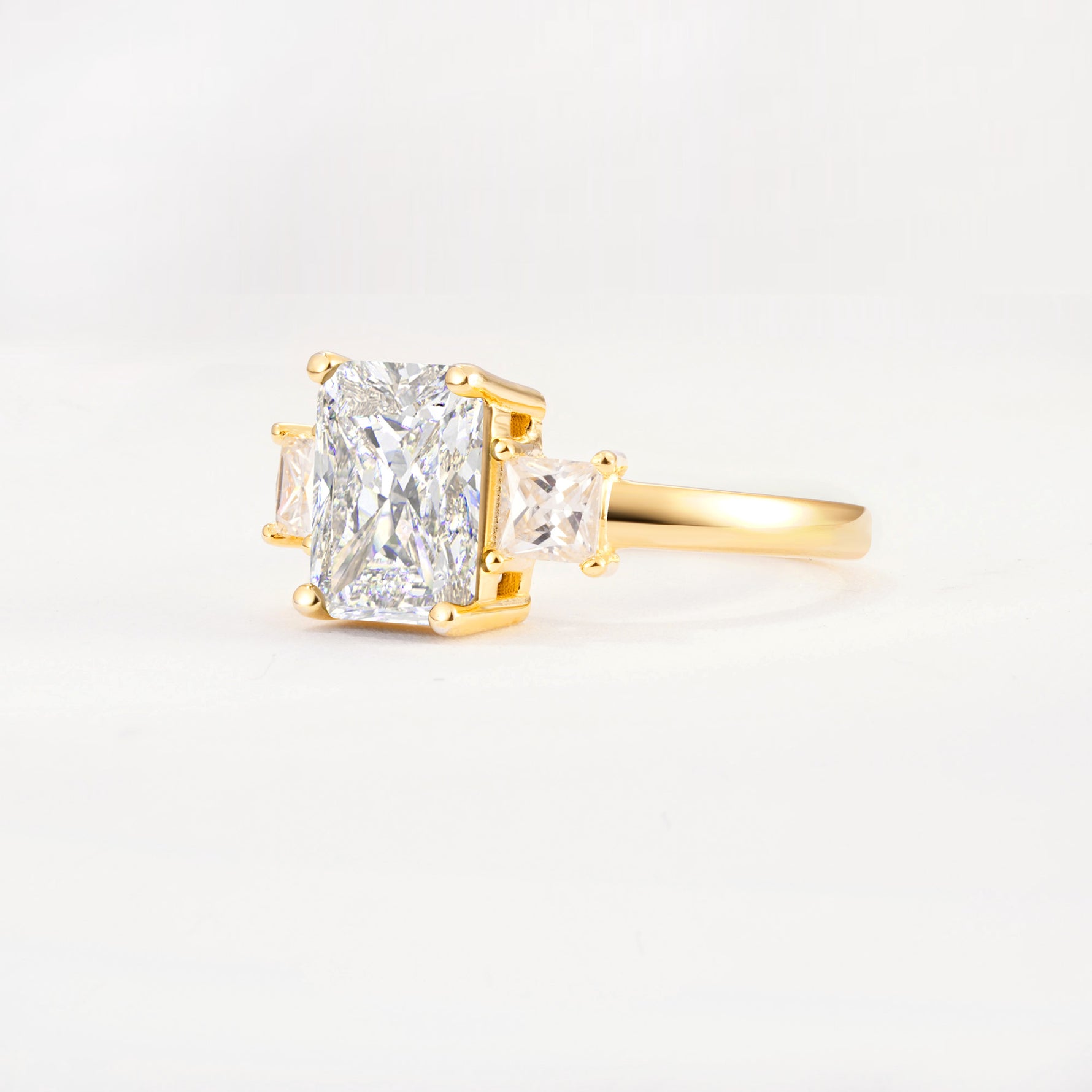 SR12583 Moissanite Ring - White-Gold