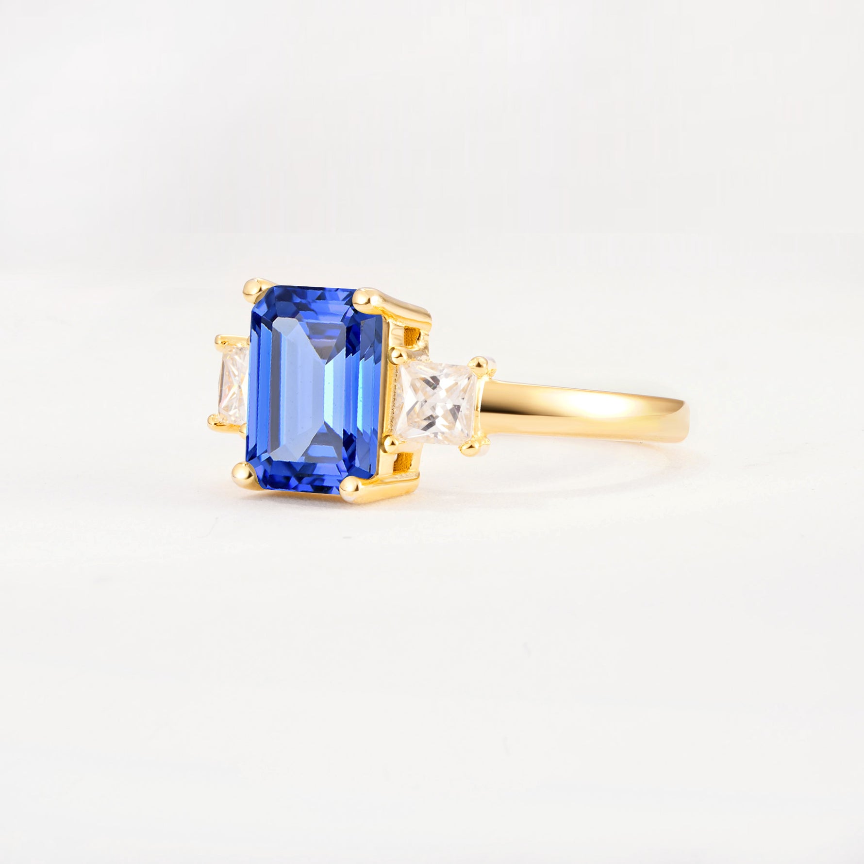 SR12583 Sapphire Ring - White-Gold