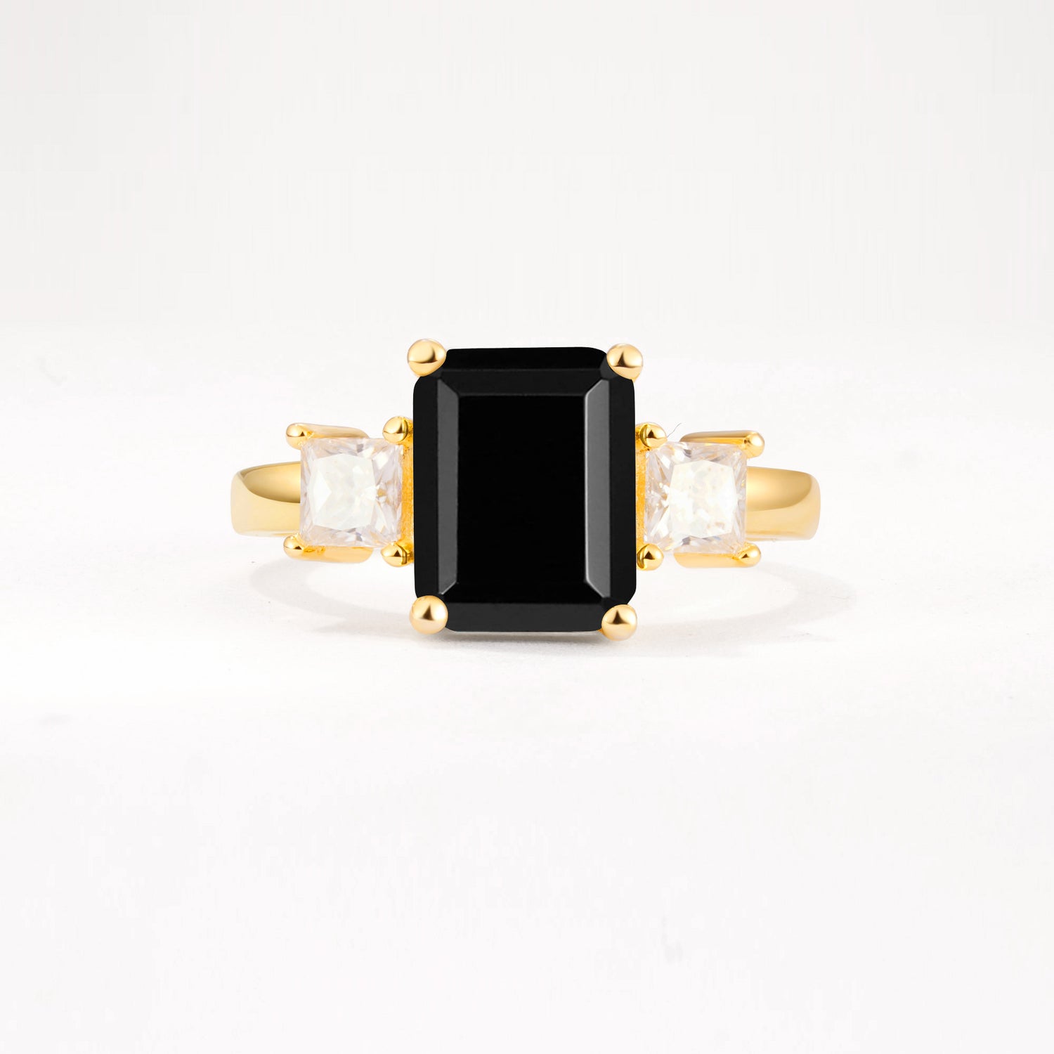 SR12583 Black Onyx Ring - Yellow-Gold
