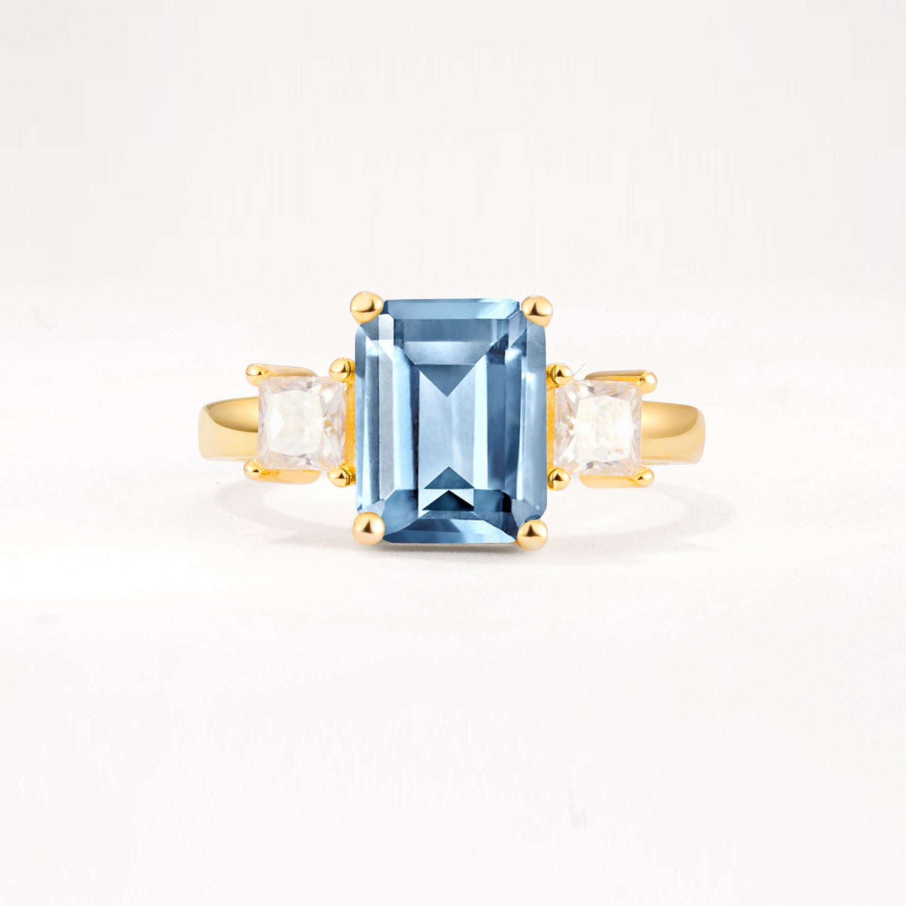 SR12583 Aquamarine Ring - Yellow-Gold