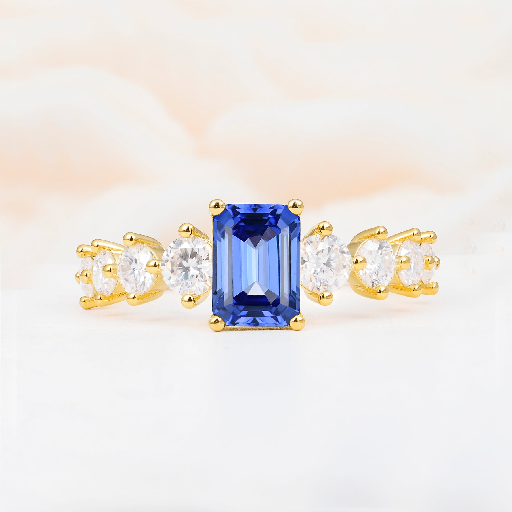 SR12633 Sapphire Ring - Yellow-Gold