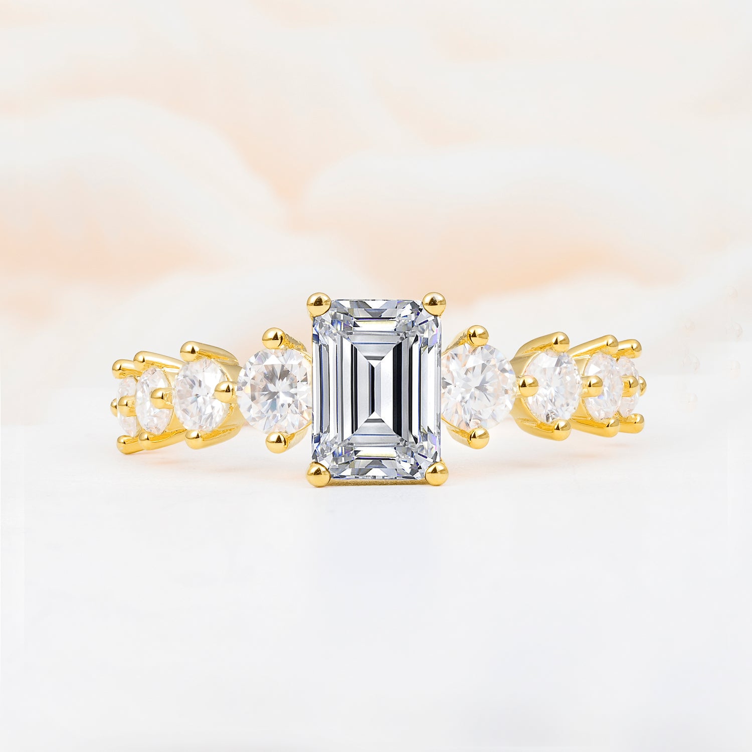 SR12633 Lab Diamond Ring - Yellow-Gold