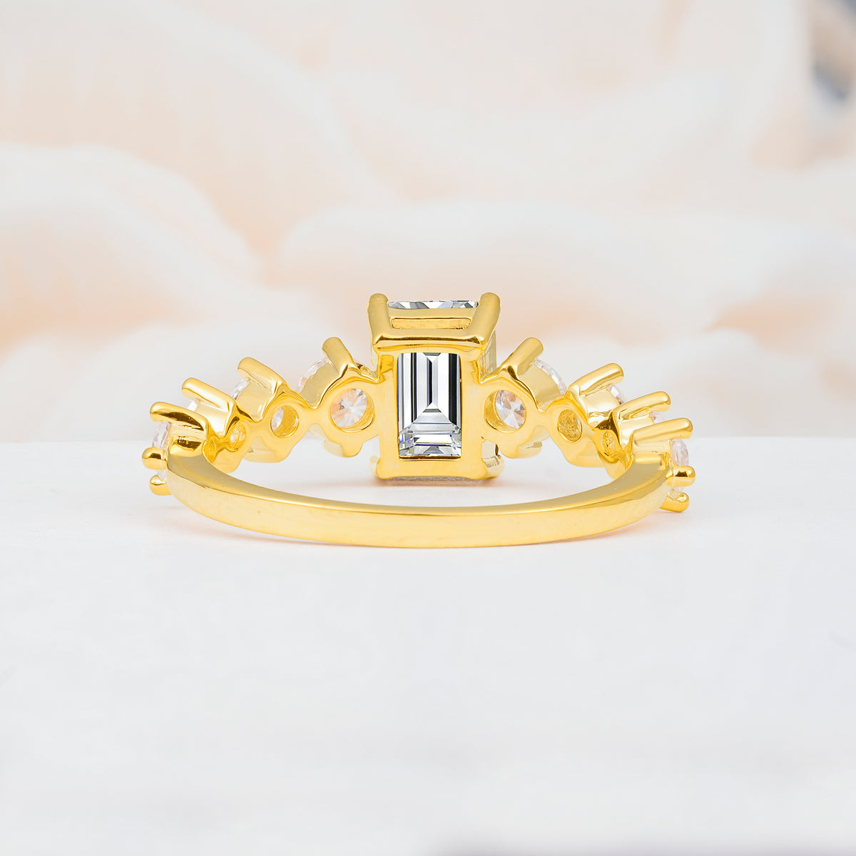 SR12633 Lab Diamond Ring - Additional view