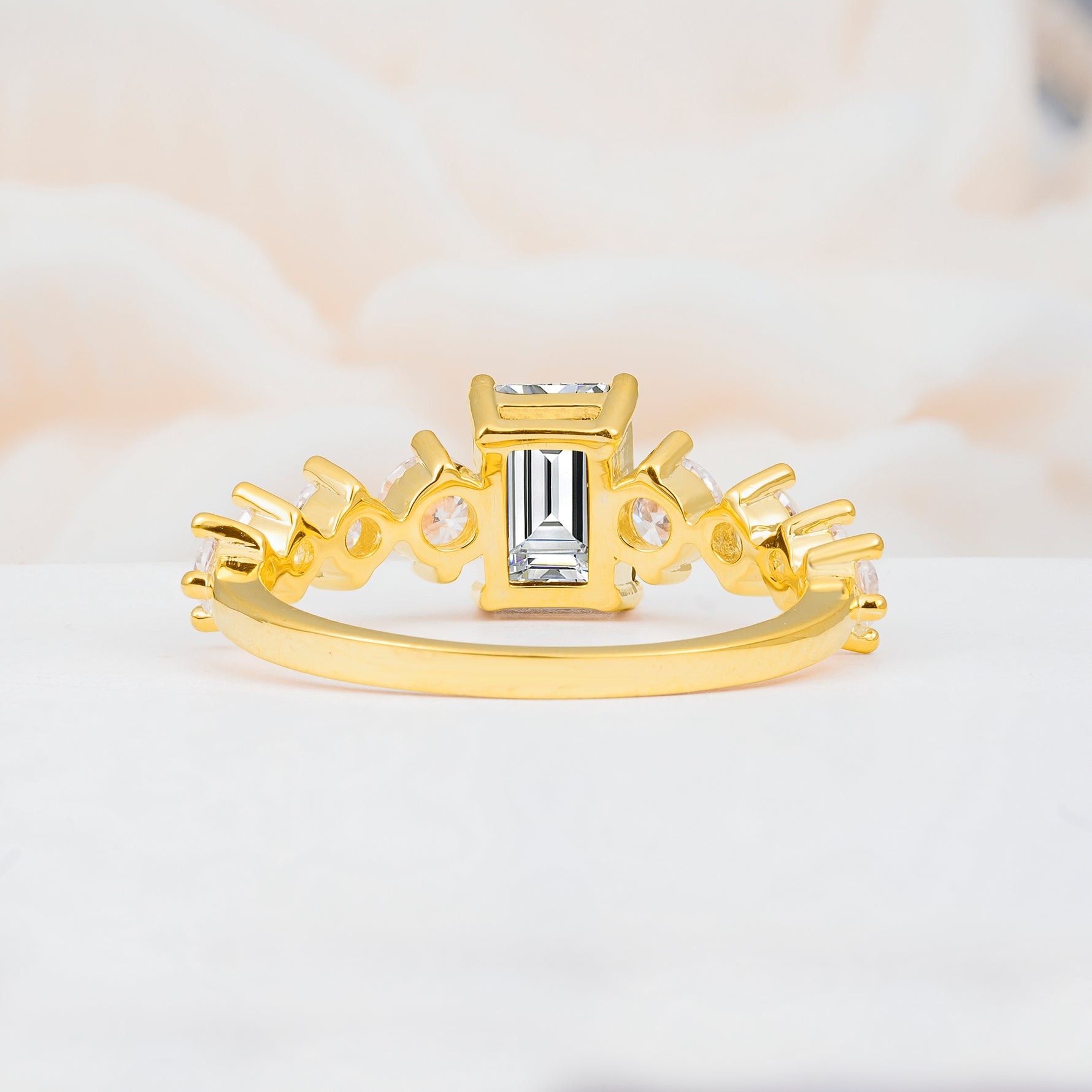 SR12633 Lab Diamond Ring - Additional view