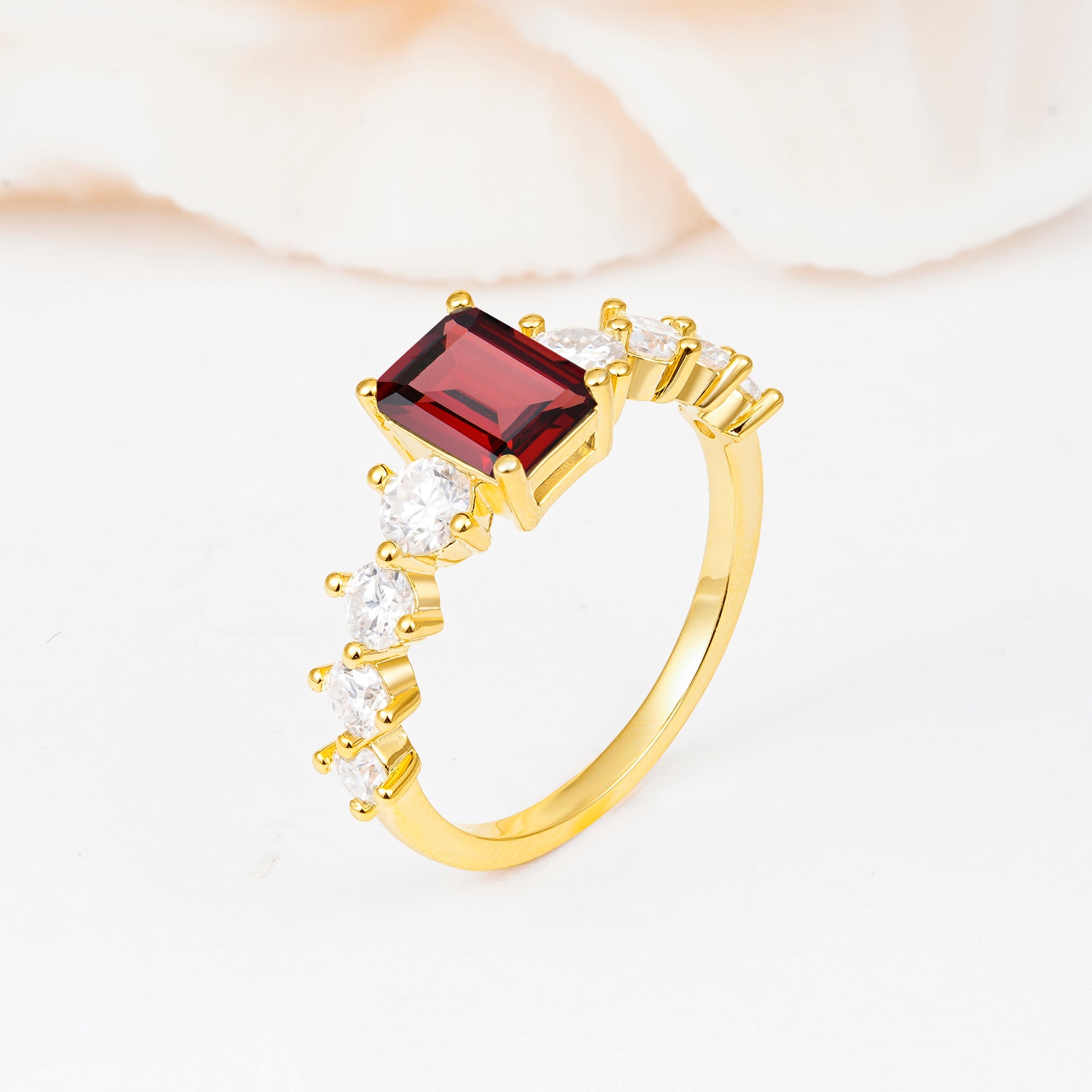 SR12633 Garnet Ring - Additional view