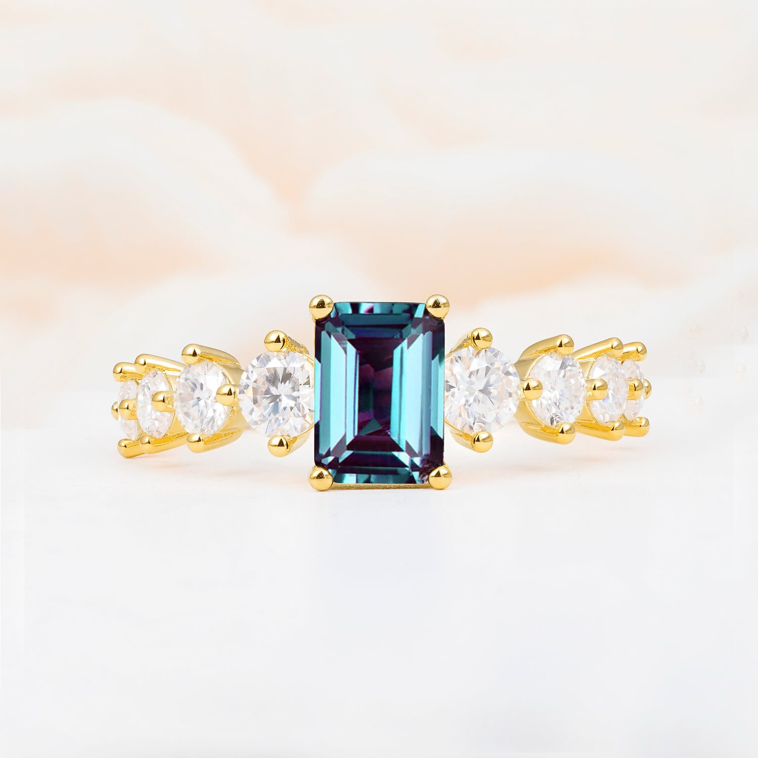 SR12633 Alexandrite Ring - Yellow-Gold