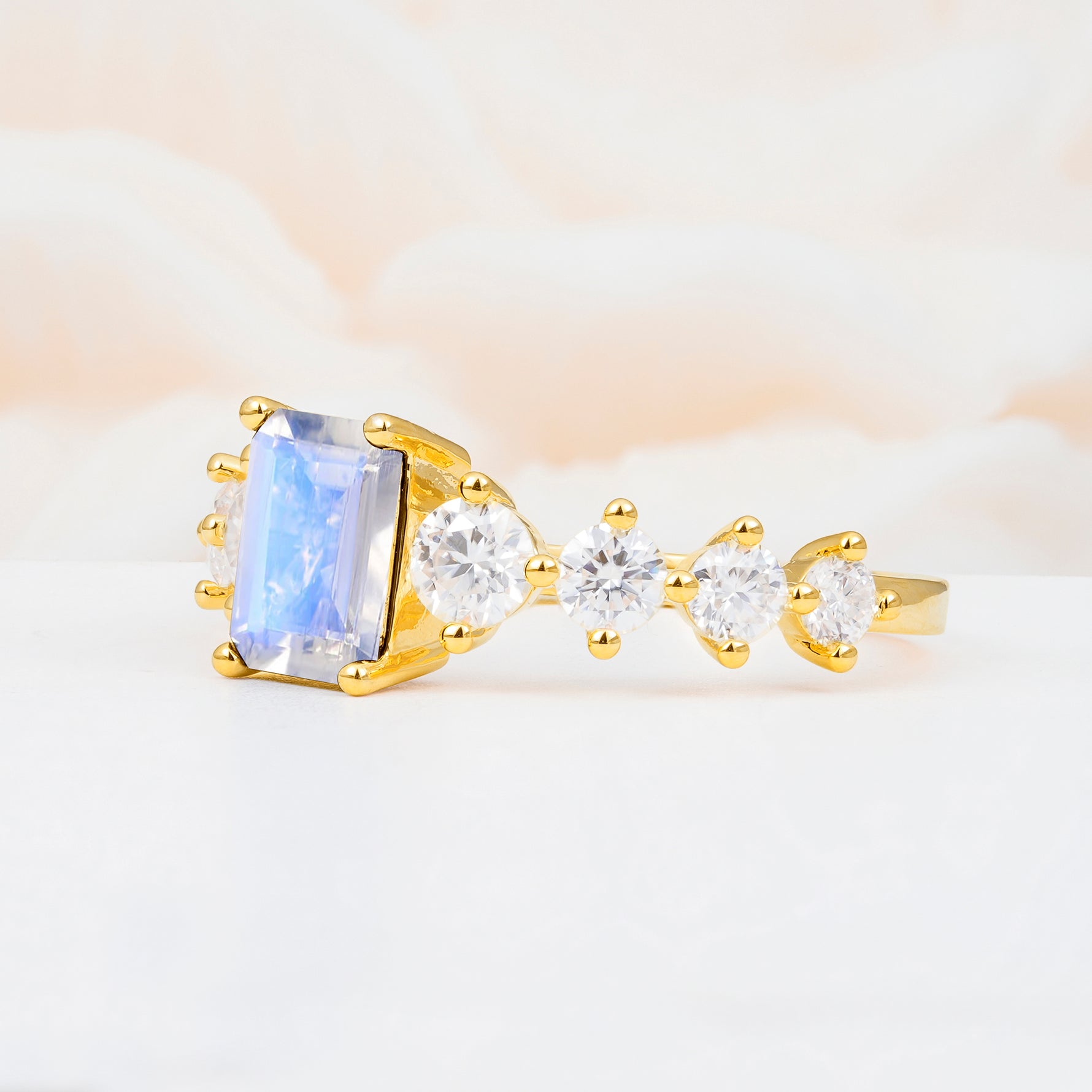 SR12633 Moonstone Ring - White-Gold