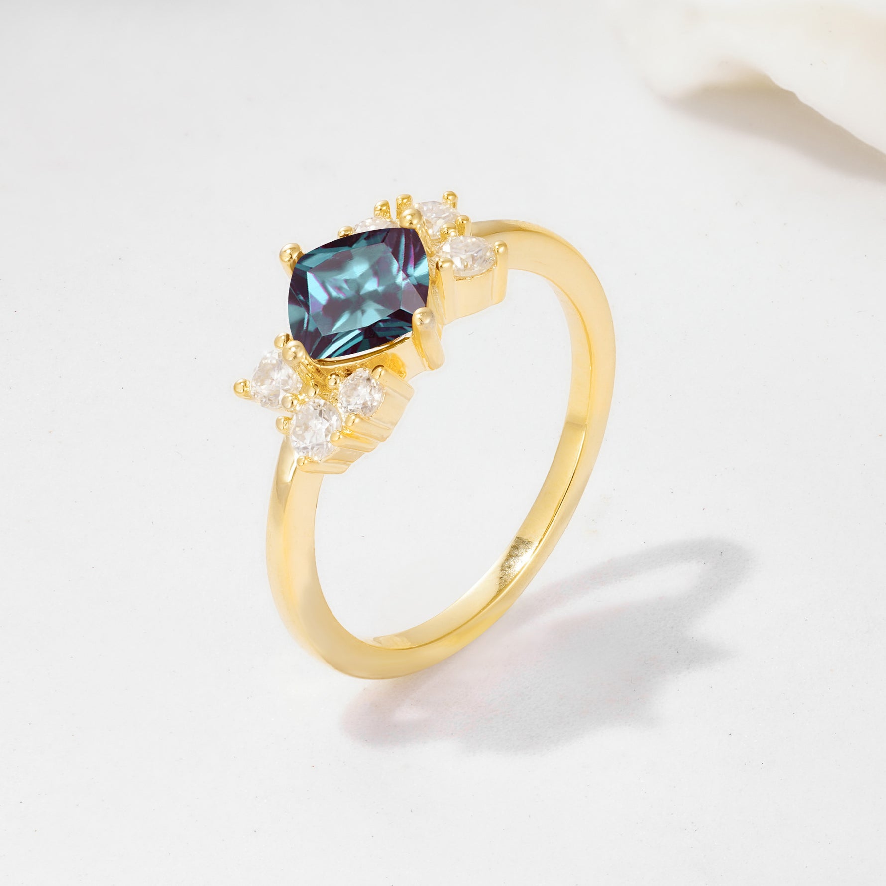 SR12947 Alexandrite Ring - Additional view