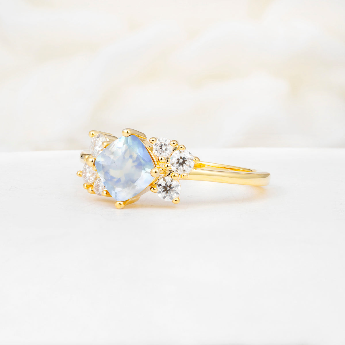 SR12947 Moonstone Ring - White-Gold