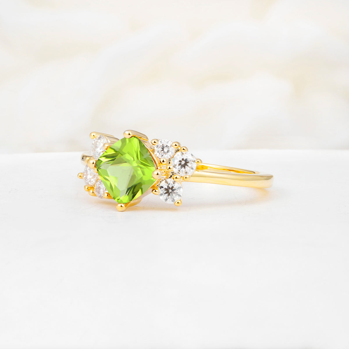 SR12947 Peridot Ring - White-Gold