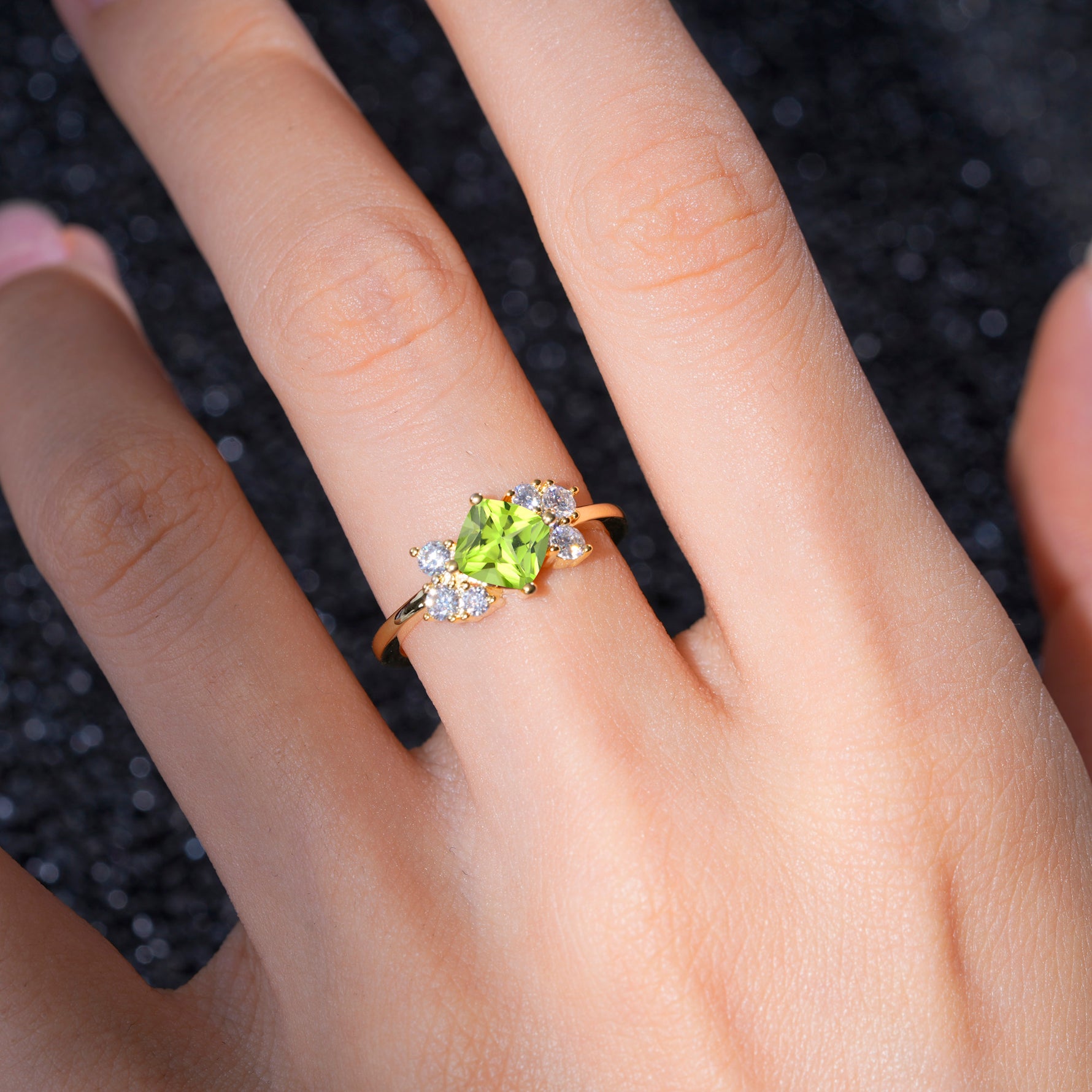 SR12947 Peridot Ring - Rose-Gold