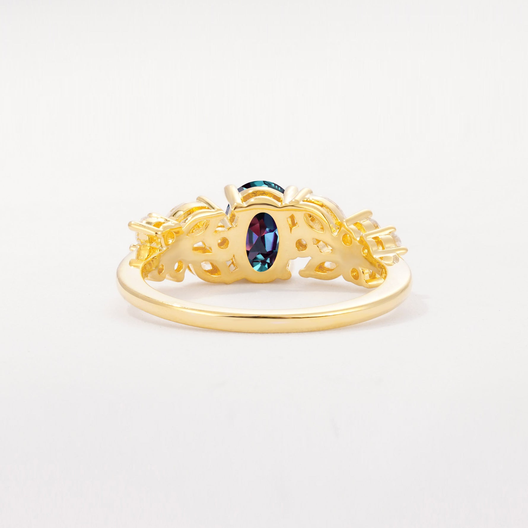 SR12948 Alexandrite Ring - Additional view