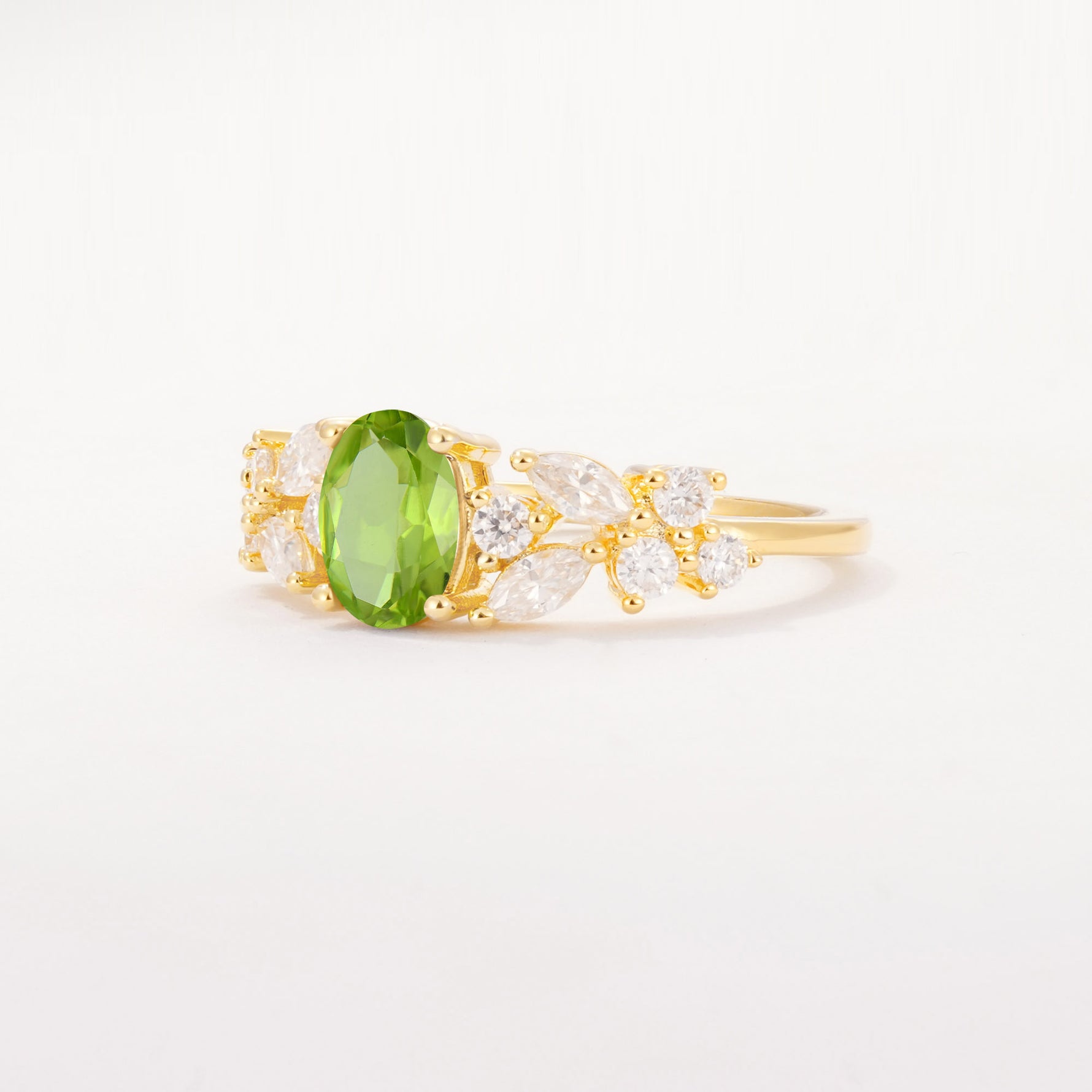 SR12948 Peridot Ring - White-Gold