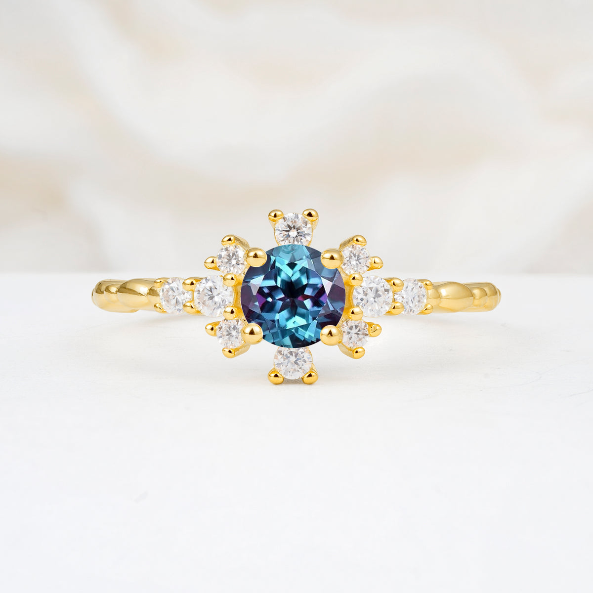 SR13123 Alexandrite Ring - Yellow-Gold