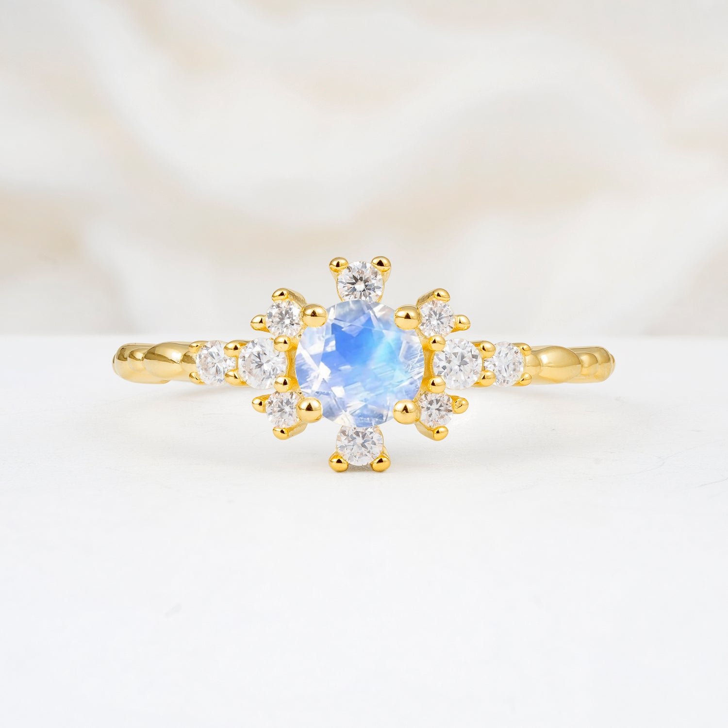 SR13123 Moonstone Ring - Yellow-Gold