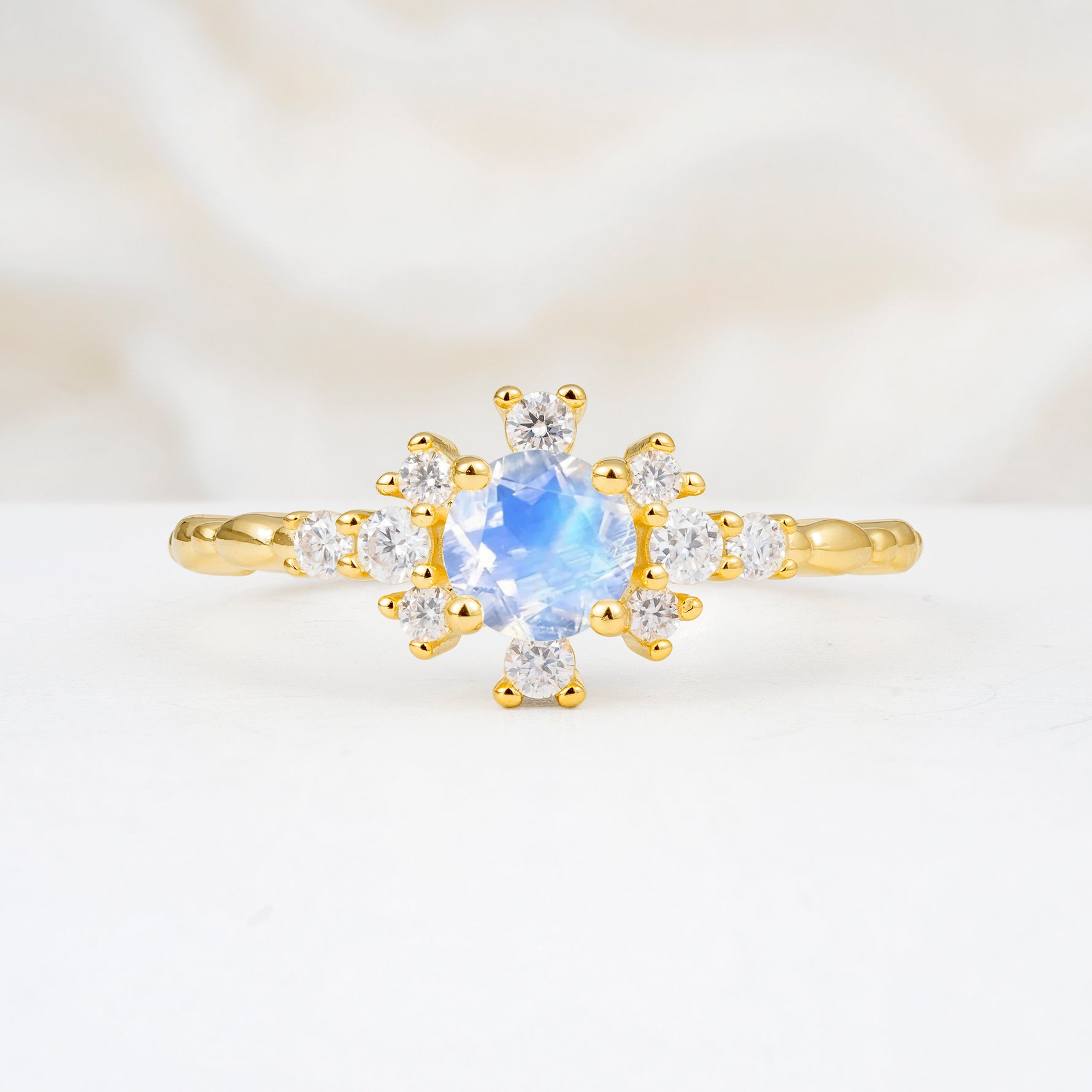 SR13123 Moonstone Ring - Yellow-Gold
