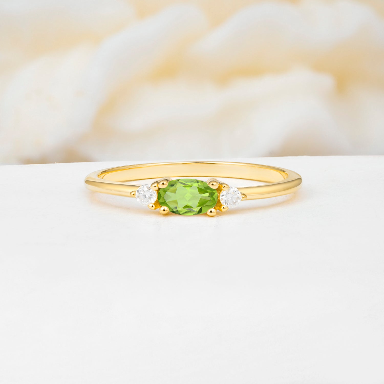 SR13313 Peridot Ring - Yellow-Gold