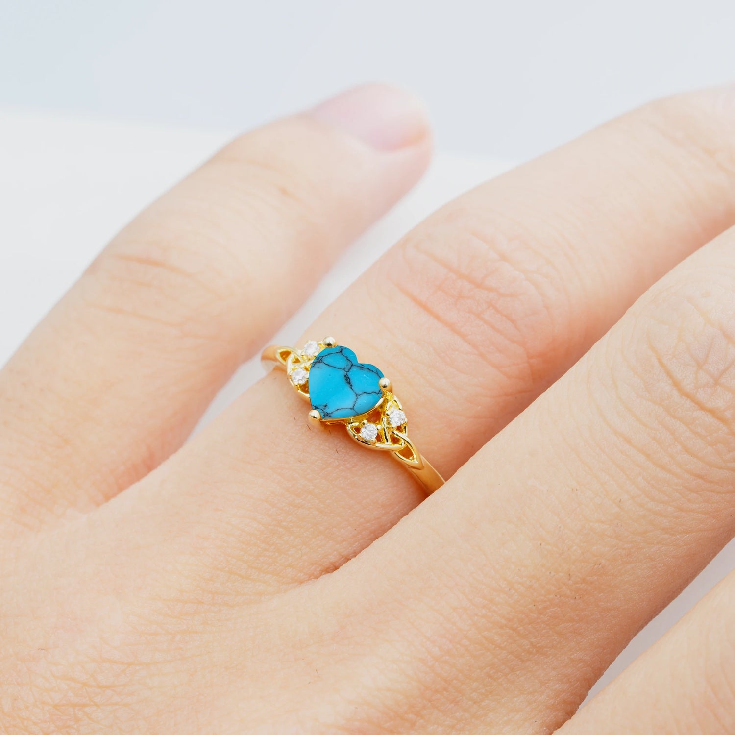 Vintage Heart-Shaped Turquoise Ring with Side Stone