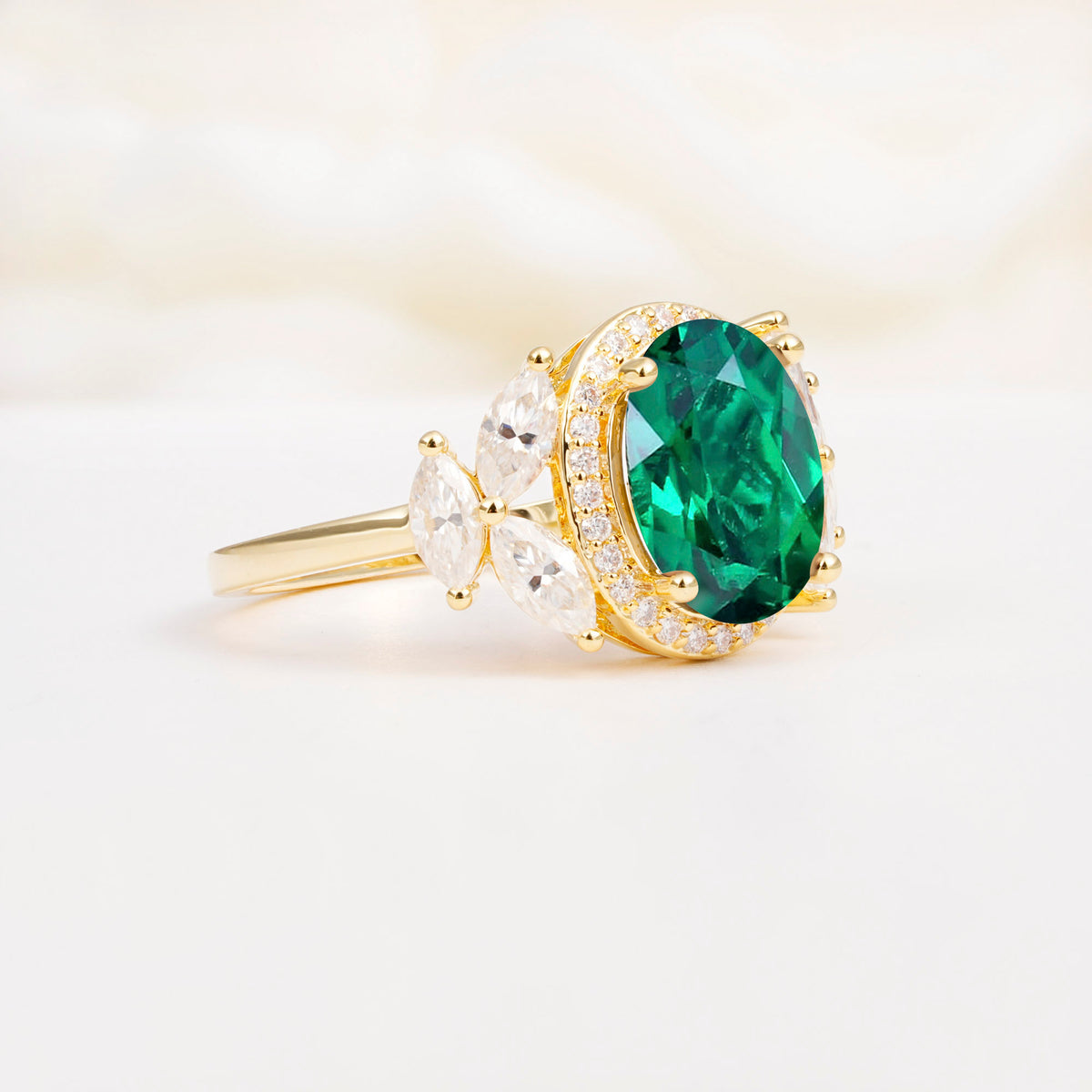 SR14139 Emerald Ring - White-Gold
