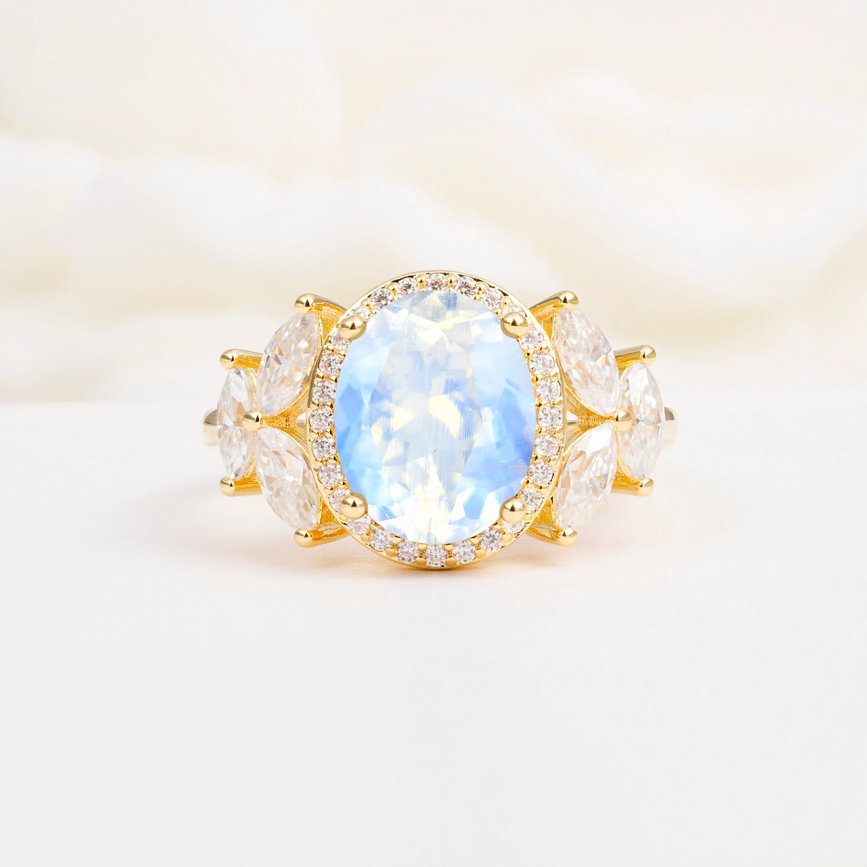 SR14139 Moonstone Ring - Yellow-Gold