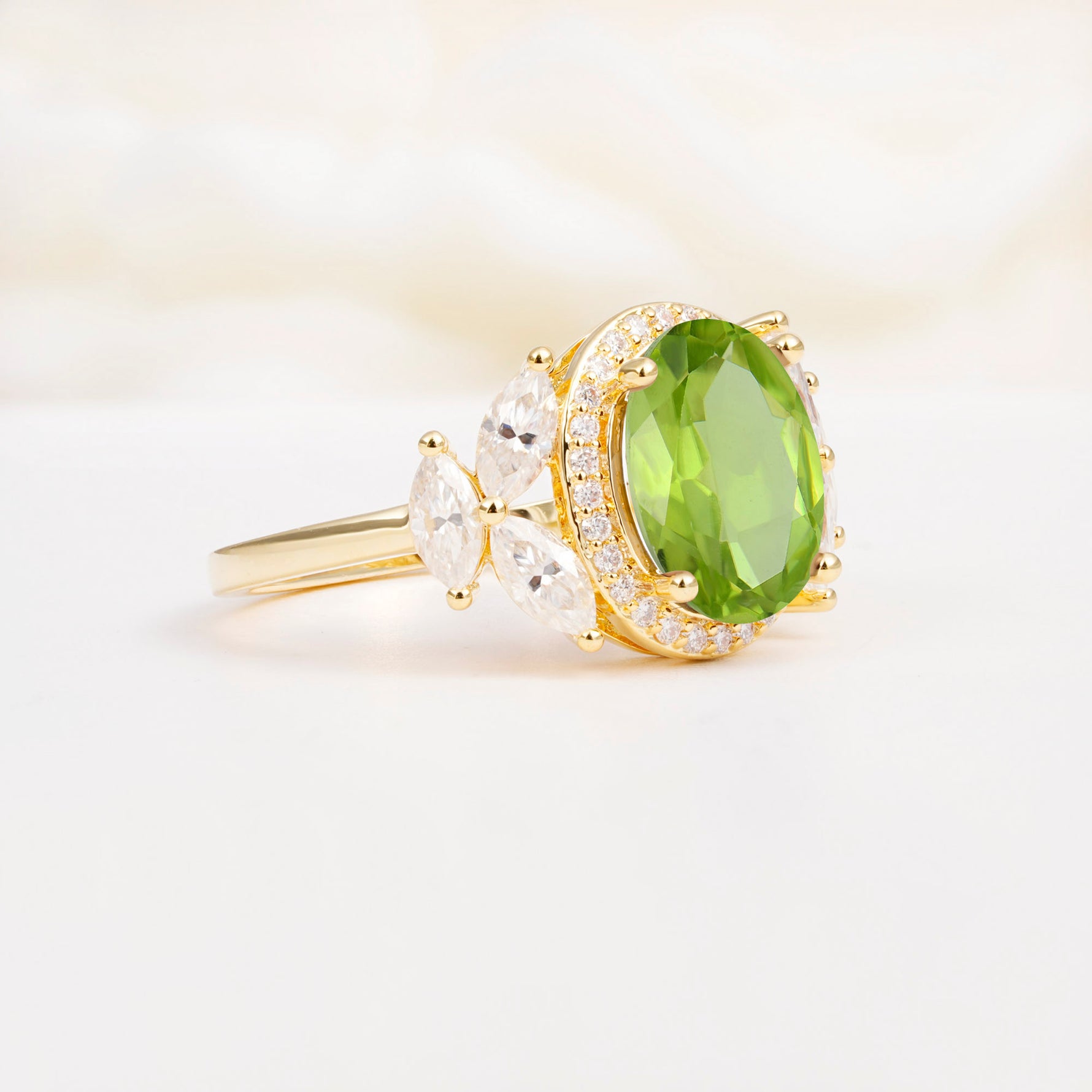 SR14139 Peridot Ring - White-Gold
