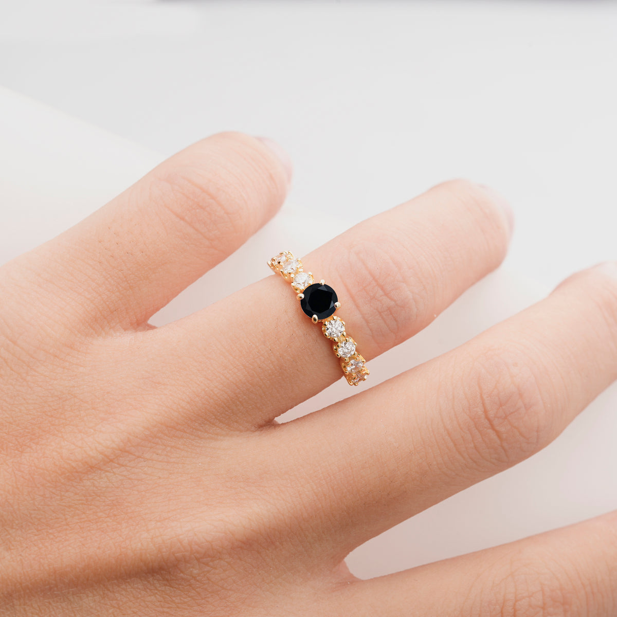 Classic Round-Shaped Black Onyx Ring for Proposal and Anniversary Gifts