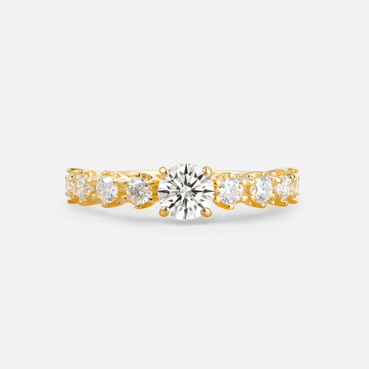 Classic Round-Shaped Lab Diamond Ring for Proposal and Anniversary Gifts