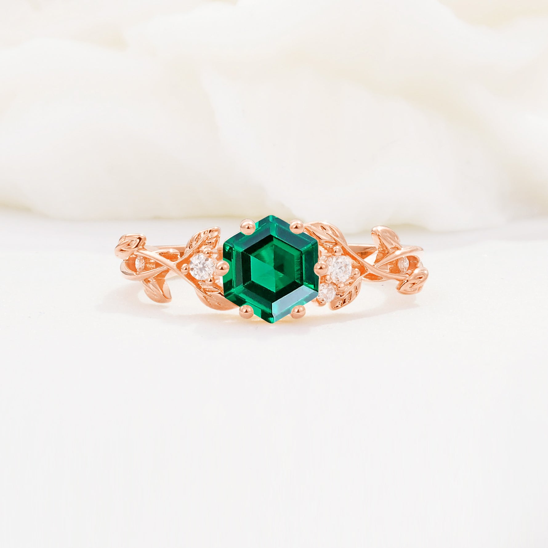 SR17002 Emerald Ring - Additional view