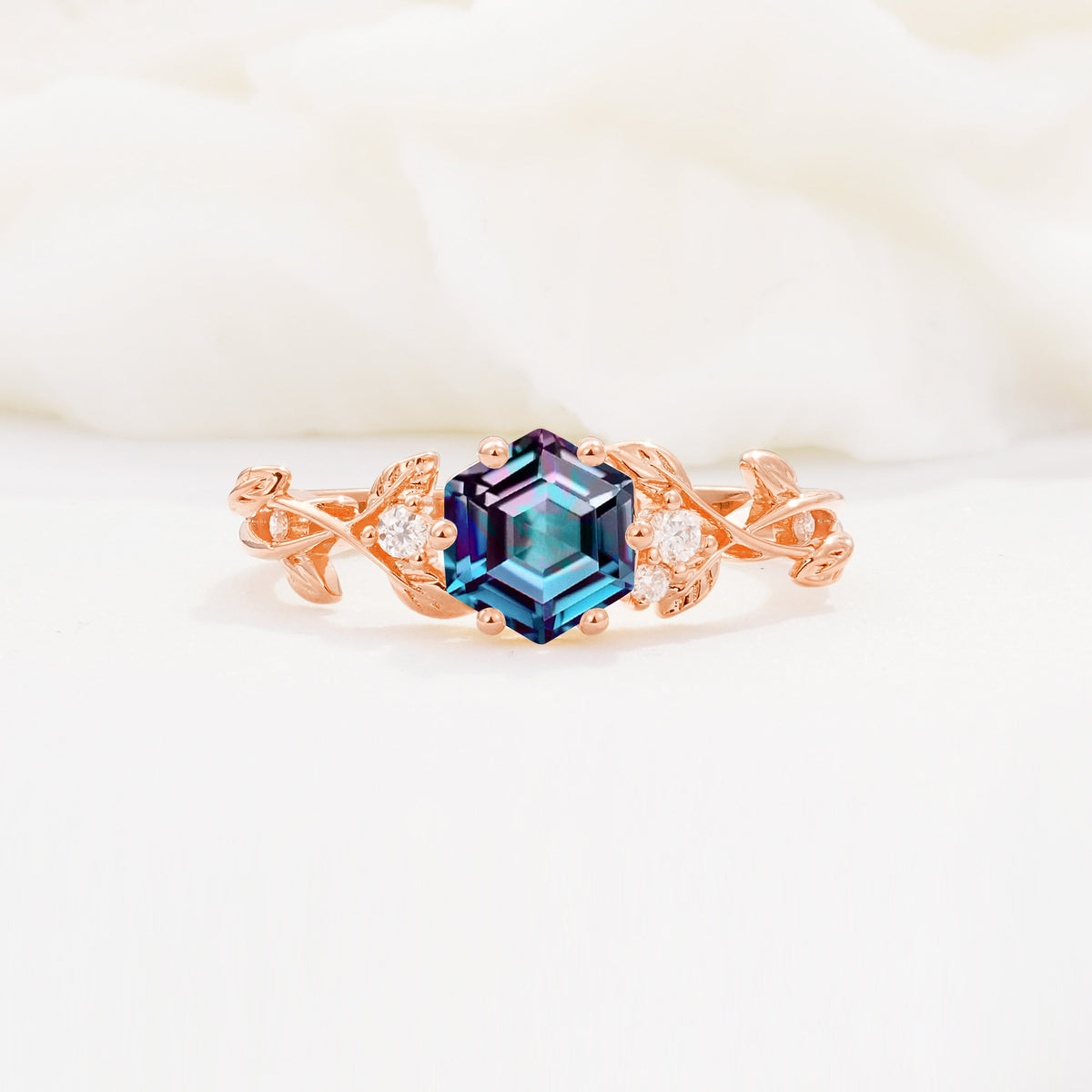 SR17002 Alexandrite Ring - Additional view