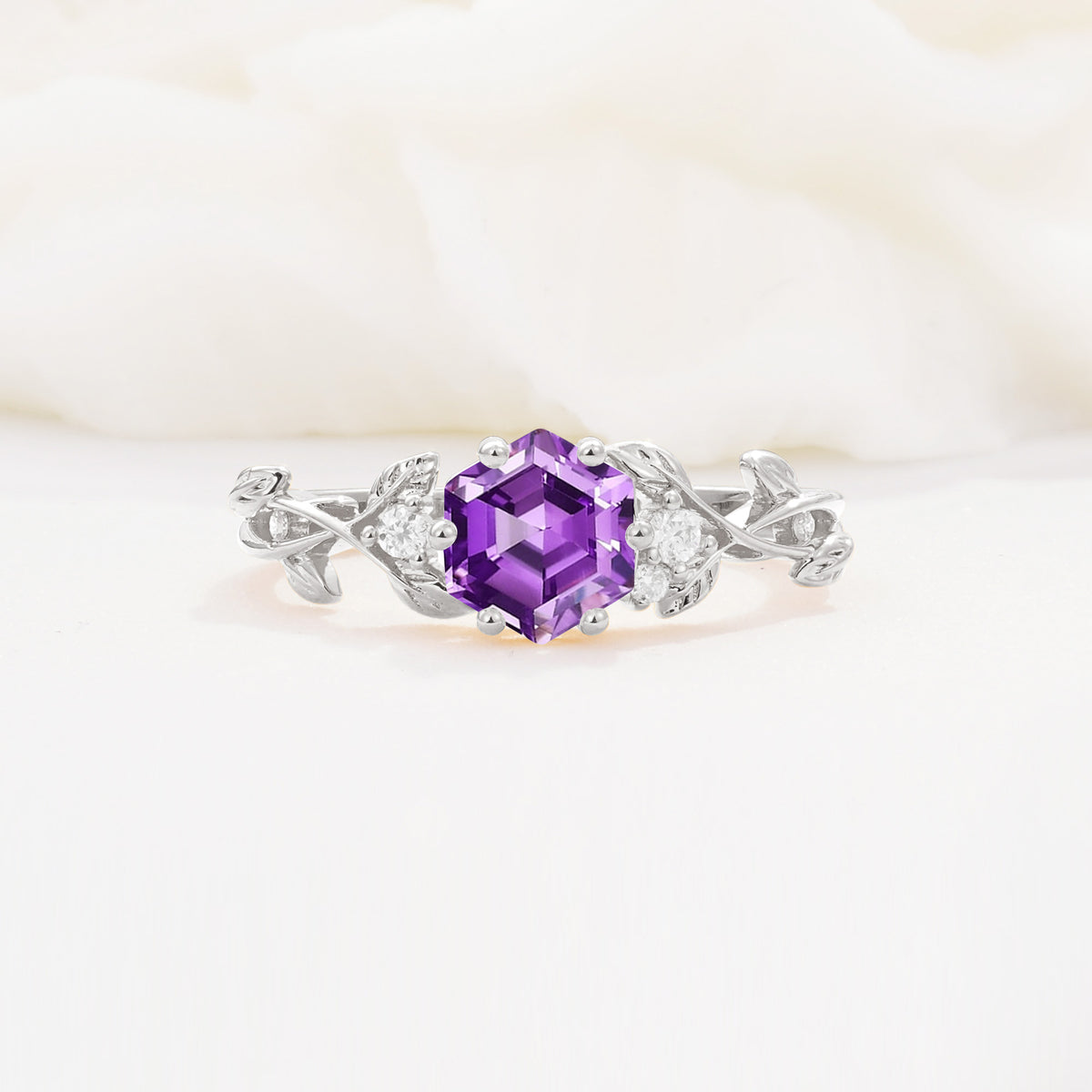 SR17002 Amethyst Ring - Additional view