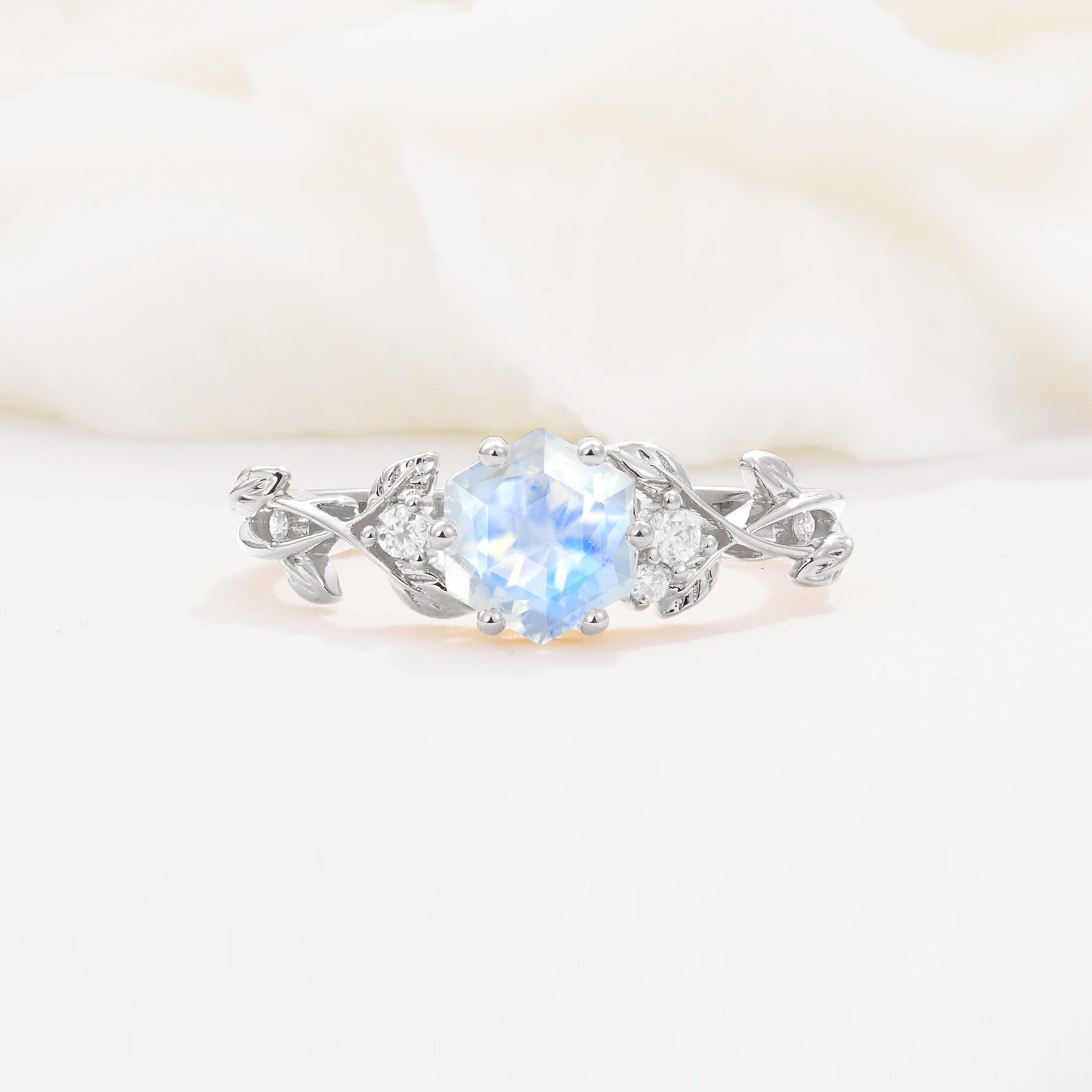 SR17002 Moonstone Ring - Additional view