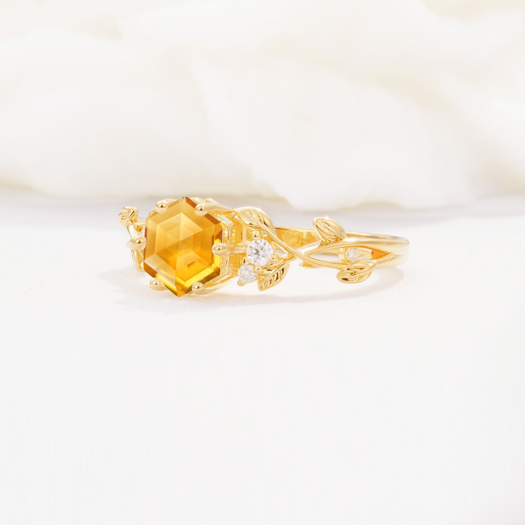 SR17002 Citrine Ring - White-Gold