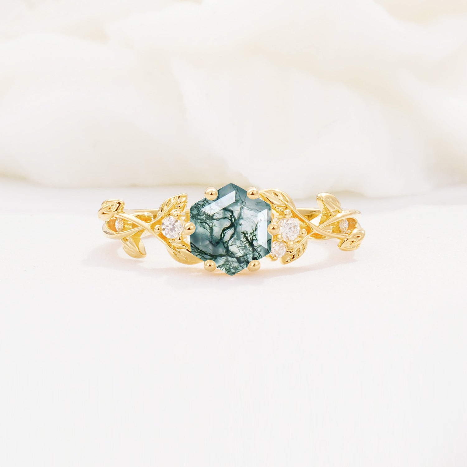 SR17002 Moss Agate Ring - Yellow-Gold