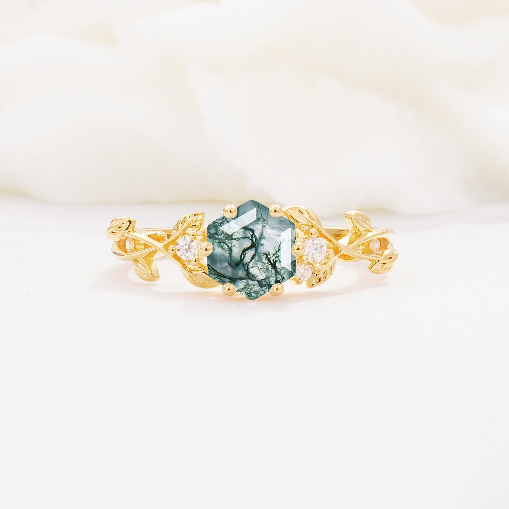 SR17002 Moss Agate Ring - Yellow-Gold