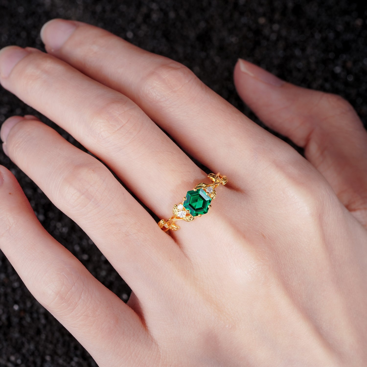 SR17002 Emerald Ring - Rose-Gold
