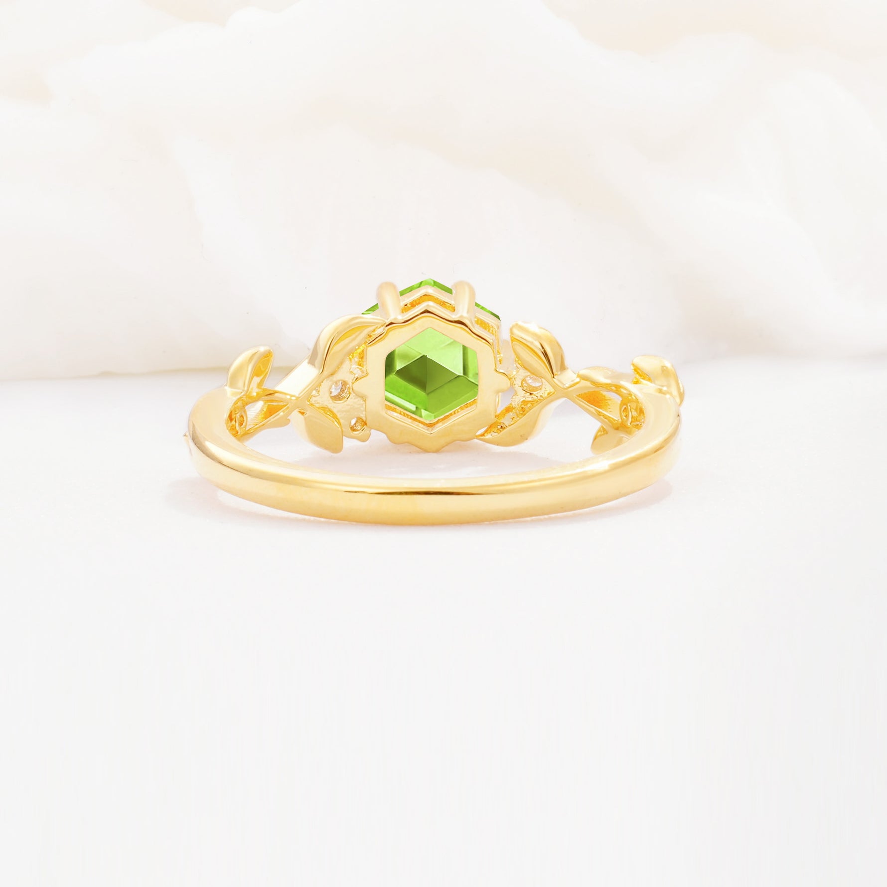 SR17002 Peridot Ring - Additional view