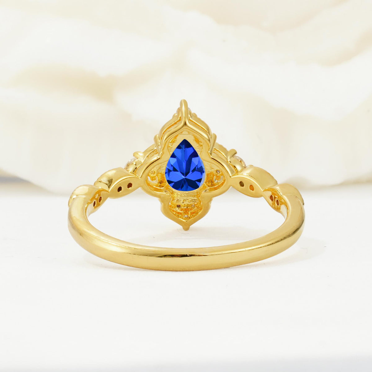 Vintage Pear Cut Sapphire Scalloped Halo Engagement Ring - Additional view