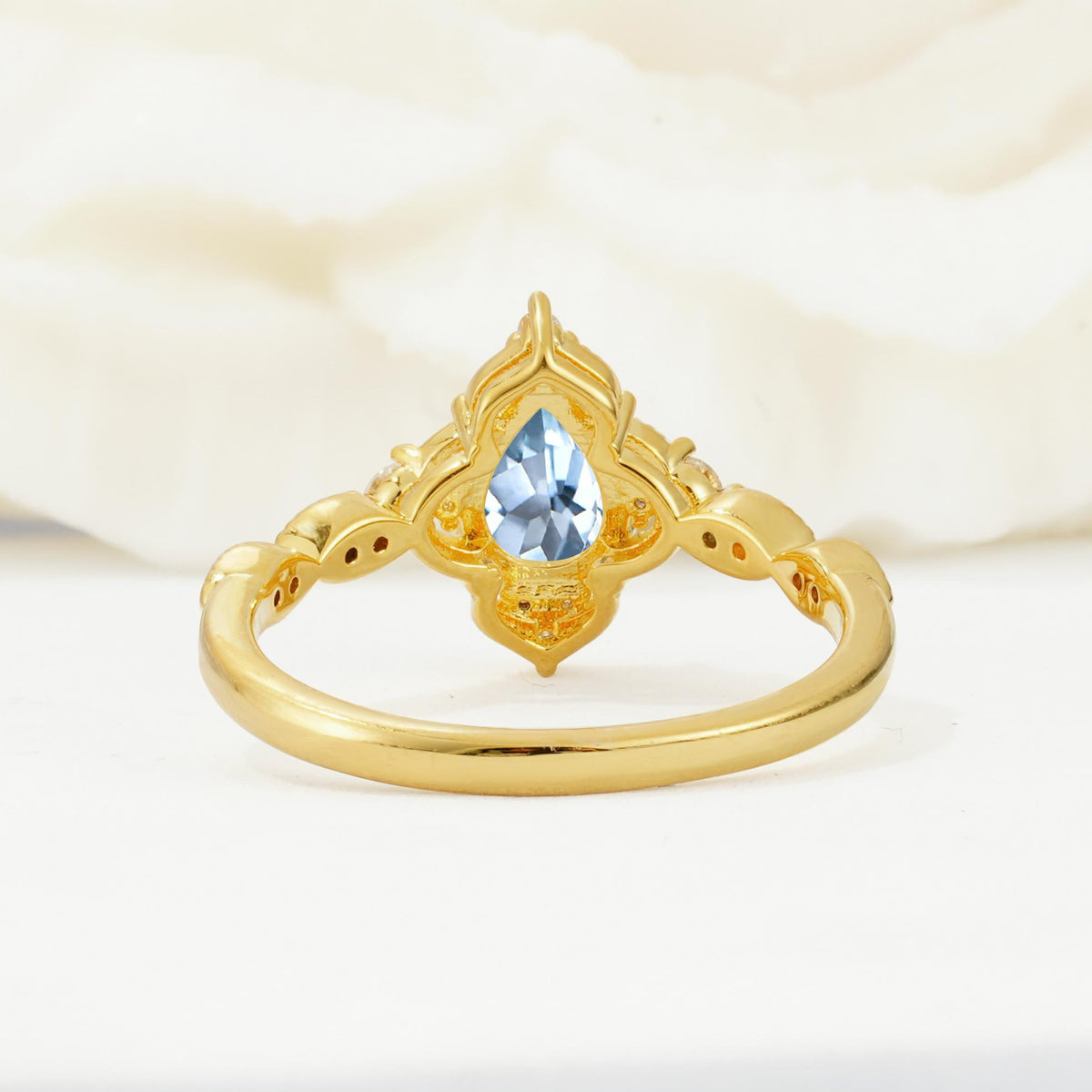 Vintage Pear Cut Aquamarine Scalloped Halo Engagement Ring - Additional view