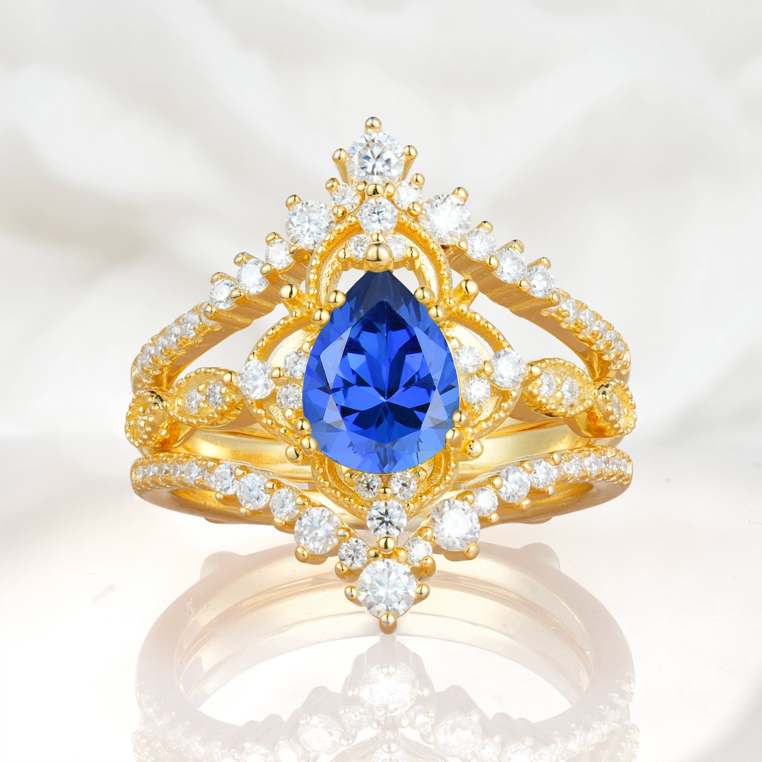 Vintage Gold Crown Sapphire Engagement Ring Set with Pear Cut