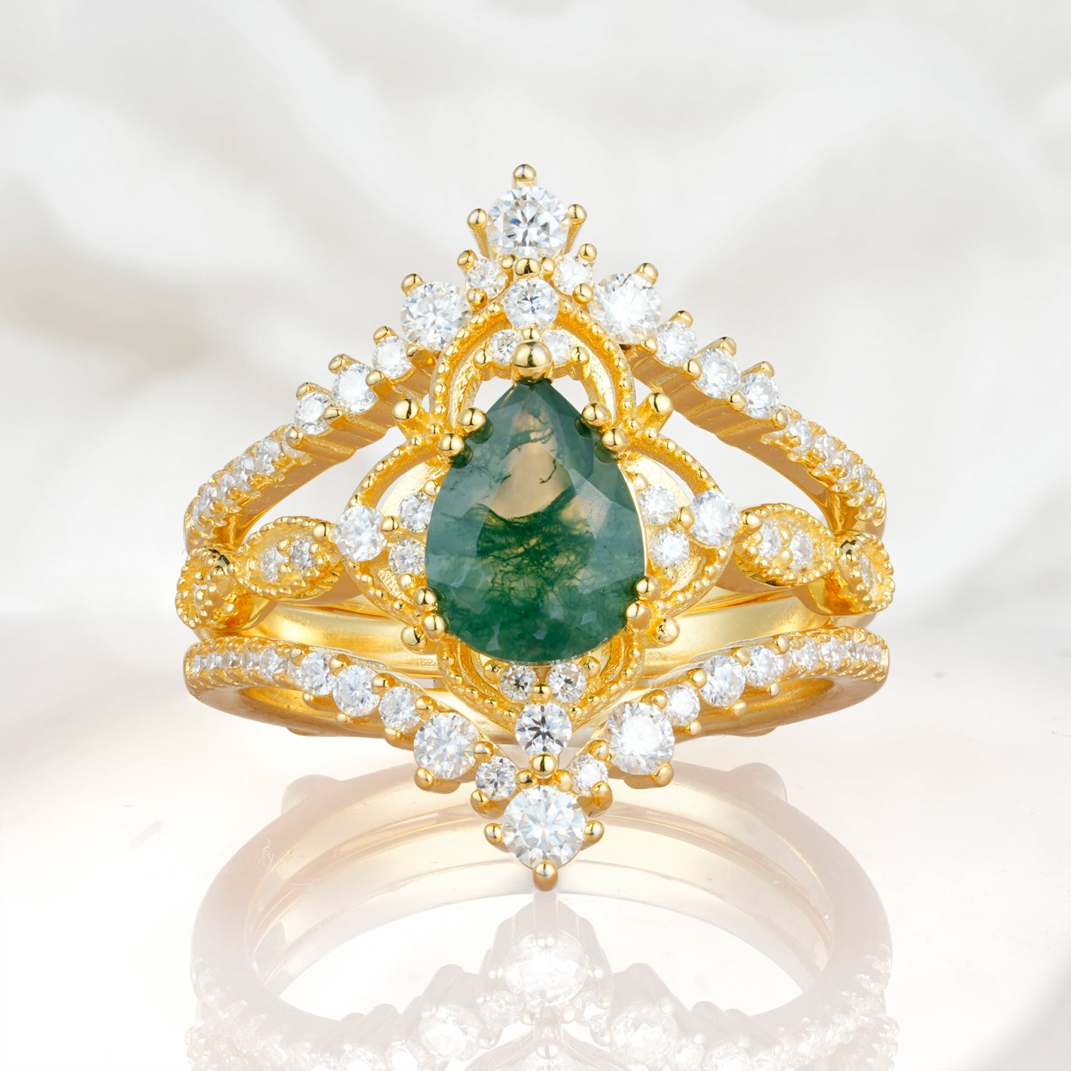 Vintage Gold Crown Moss Agate Engagement Ring Set with Pear Cut