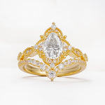 Luxury Pear Cut Milgrain Halo Moissanite Bridal Ring Set - Yellow-Gold