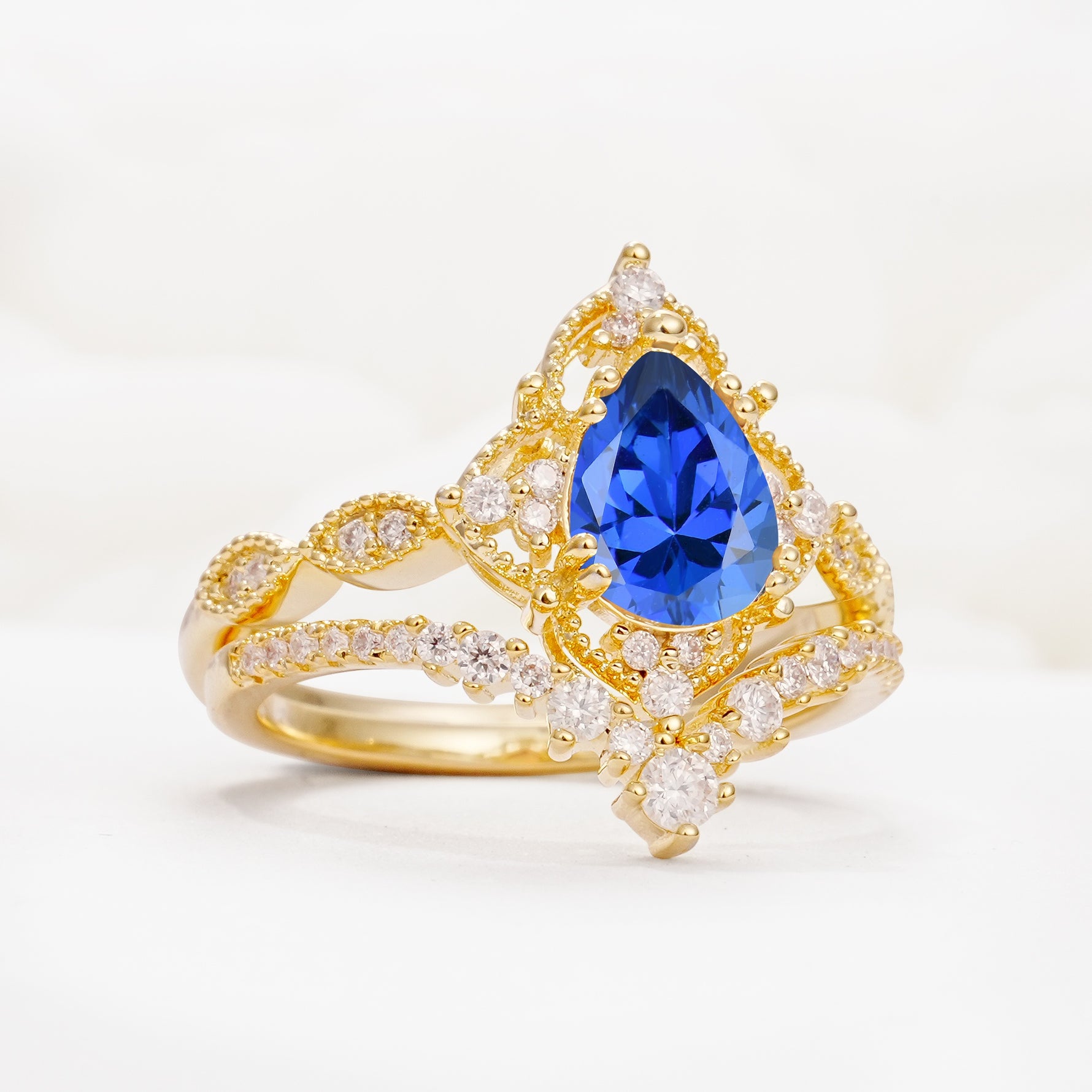 Luxury Pear Cut Milgrain Halo Sapphire Bridal Ring Set - White-Gold