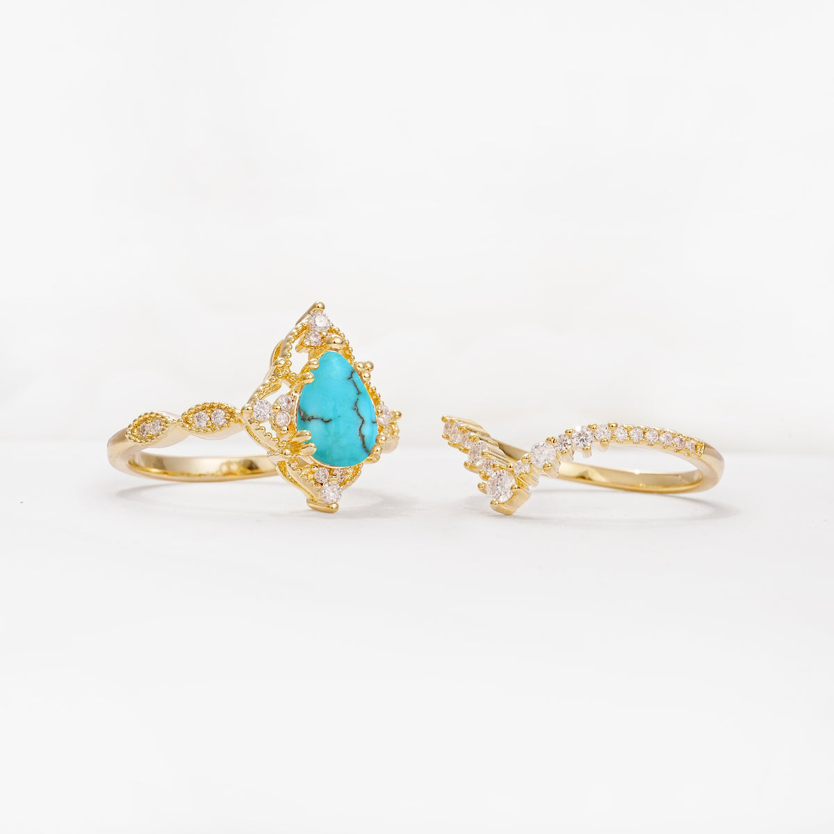 Luxury Pear Cut Milgrain Halo Turquoise Bridal Ring Set - Additional view