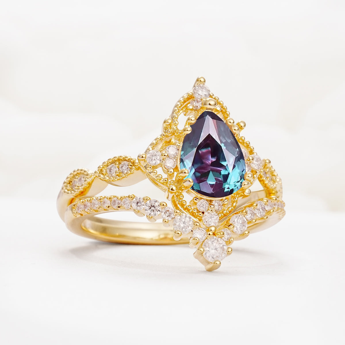 Luxury Pear Cut Milgrain Halo Alexandrite Bridal Ring Set - White-Gold