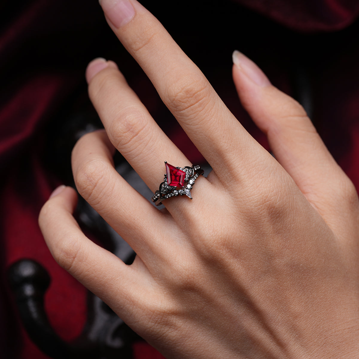 Halloween Kite Cut Ruby Crown Bridal Ring Set